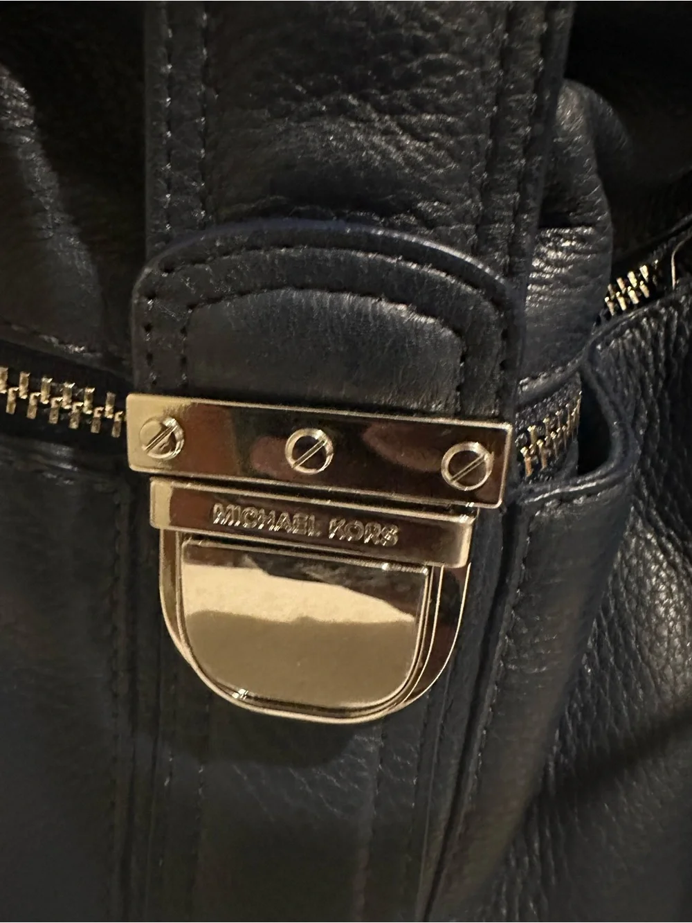 Michael Kors Navy Pebbled Leather Hobo Shoulder Bag Silver Hardware EUC